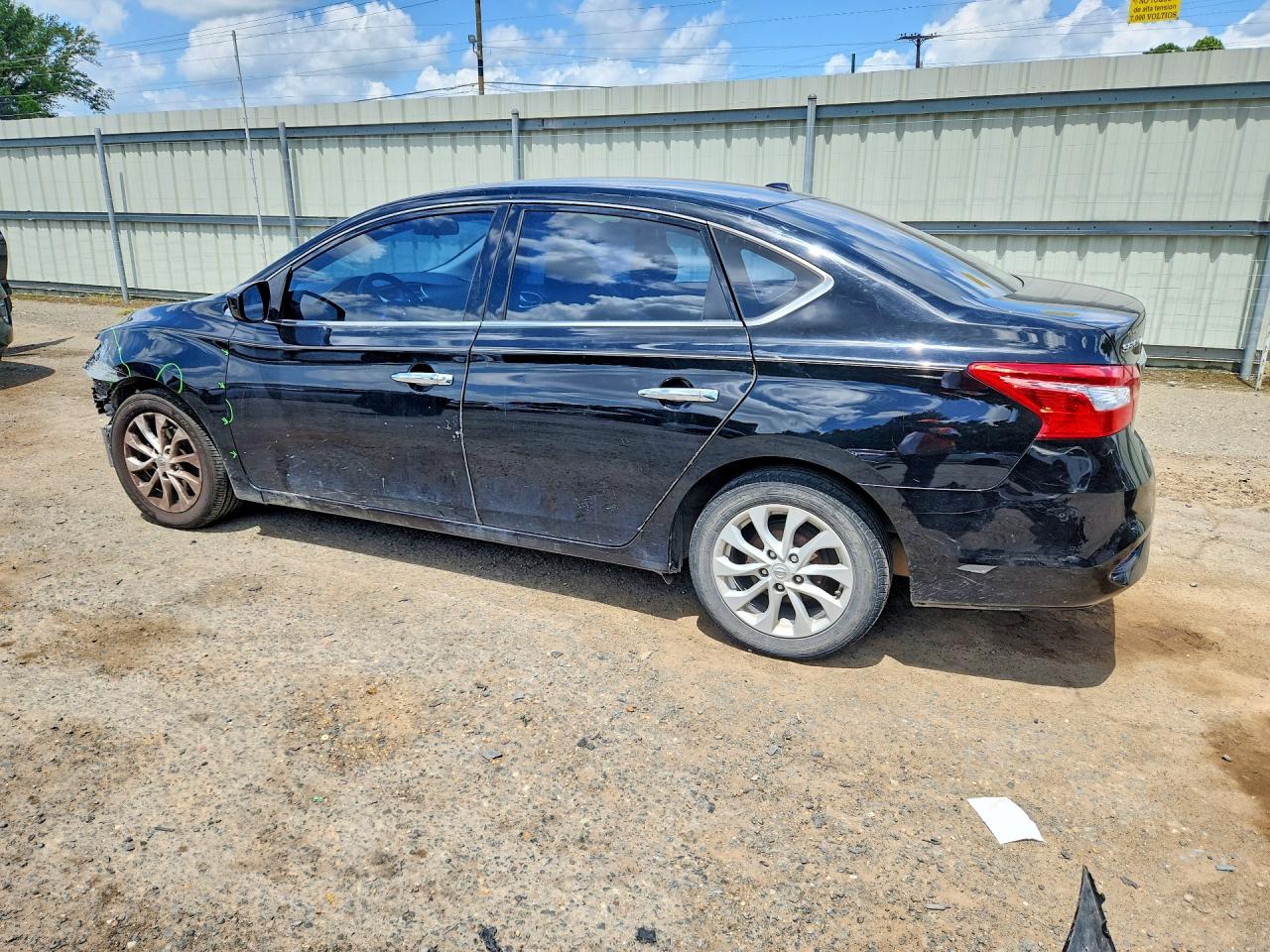 2019 NISSAN SENTRA SV — снимка 2