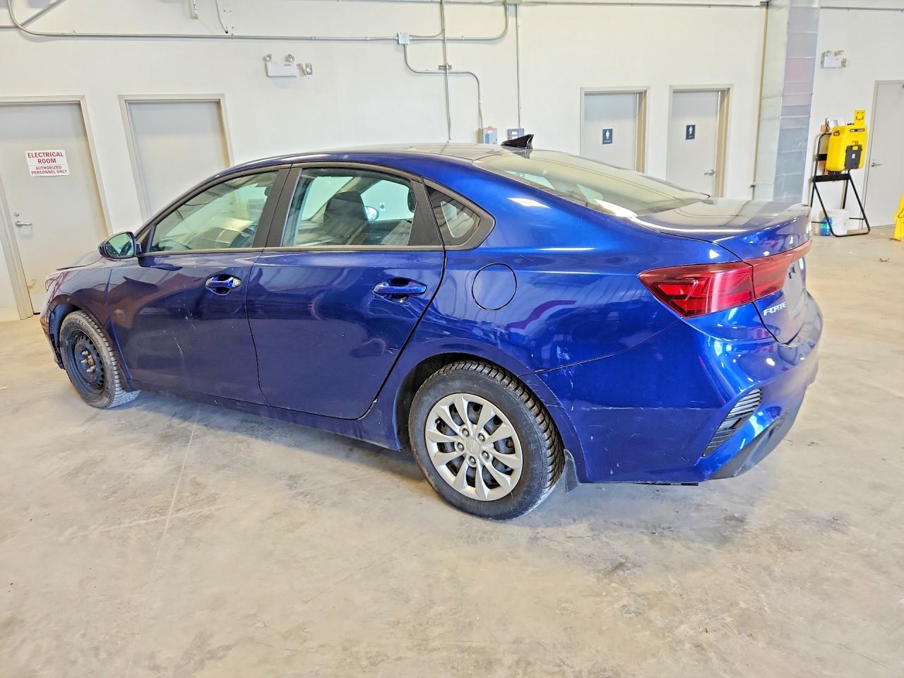 2023 KIA FORTE LX — снимка 2