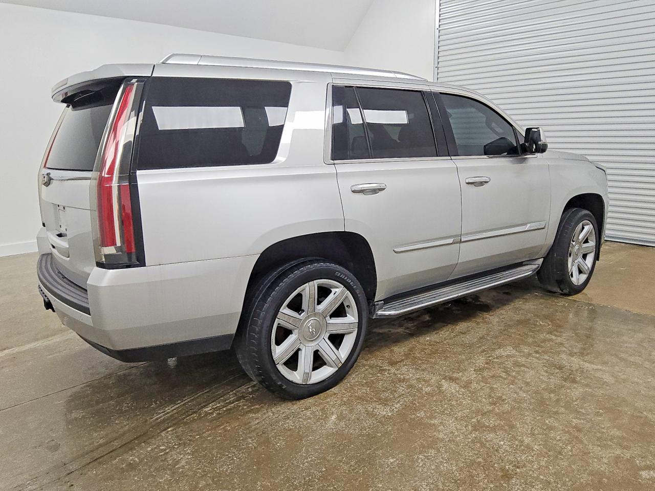 2015 CADILLAC ESCALADE LUXURY — снимка 3