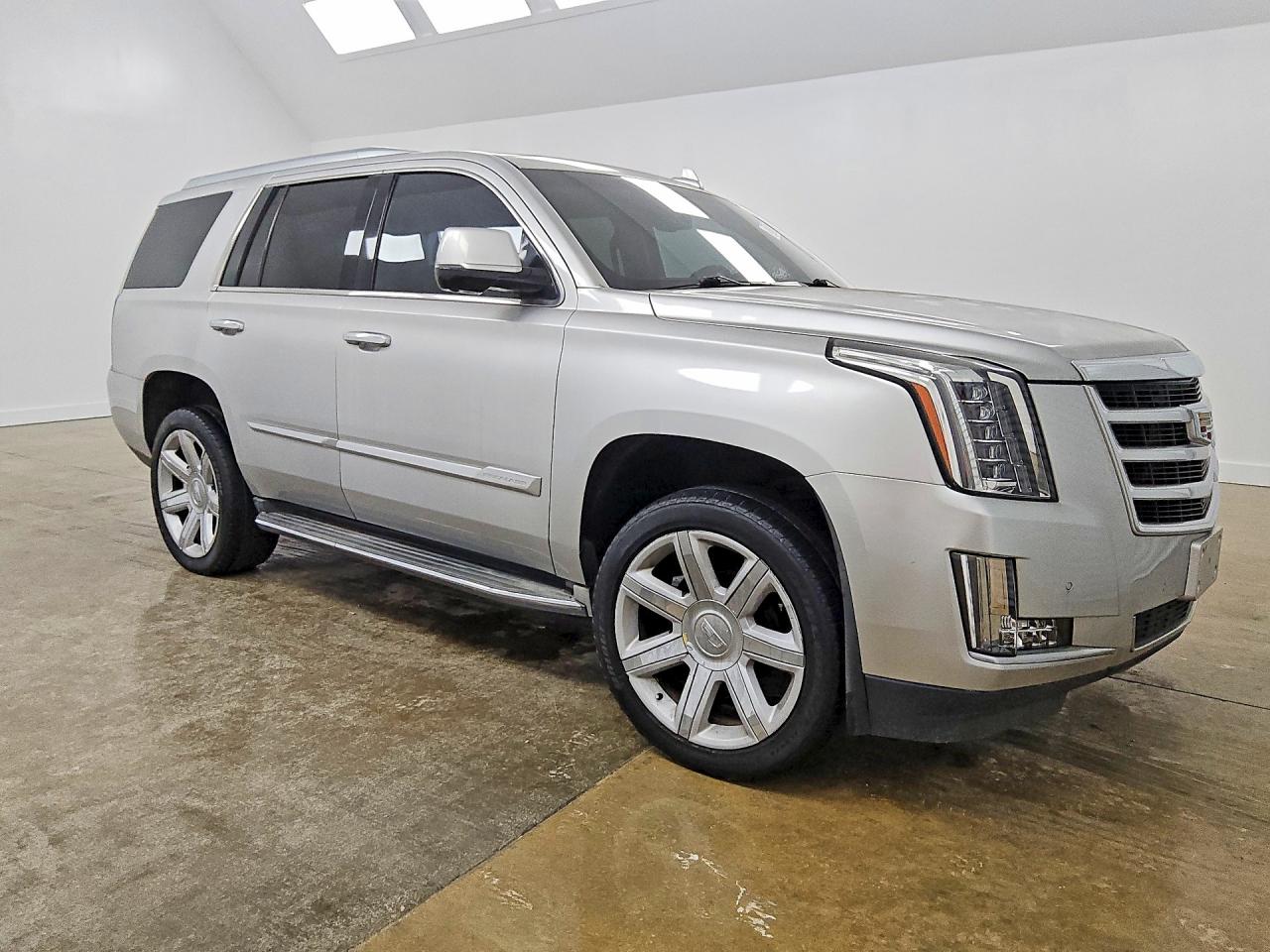 2015 CADILLAC ESCALADE LUXURY — снимка 4