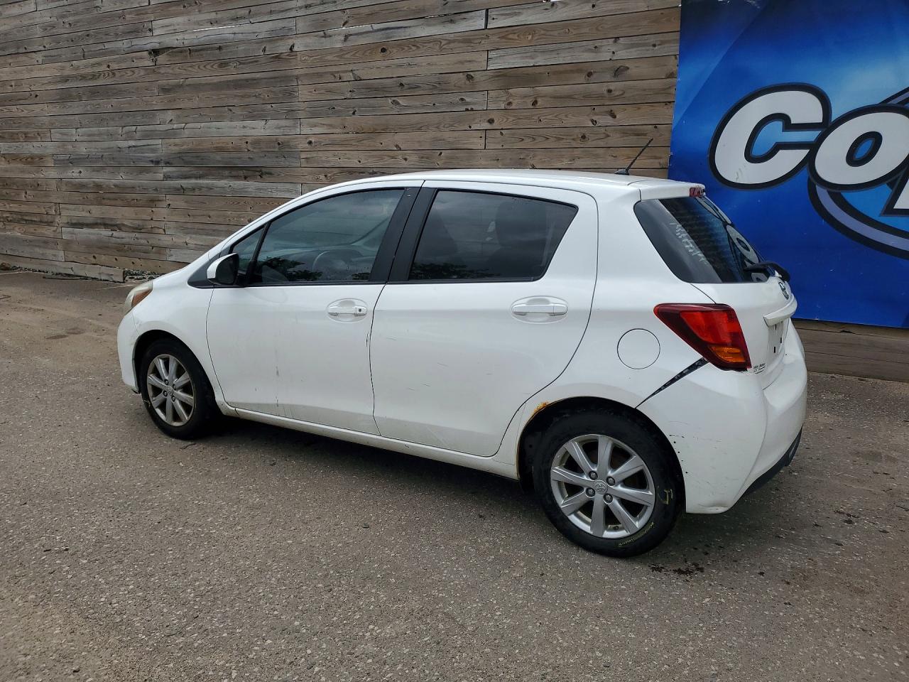 2016 TOYOTA YARIS 5-DOOR LE — снимка 2