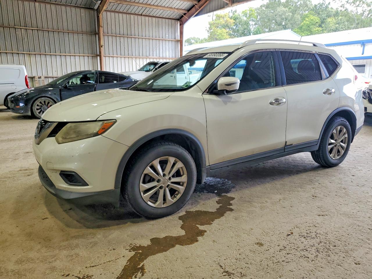 2016 NISSAN ROGUE SV