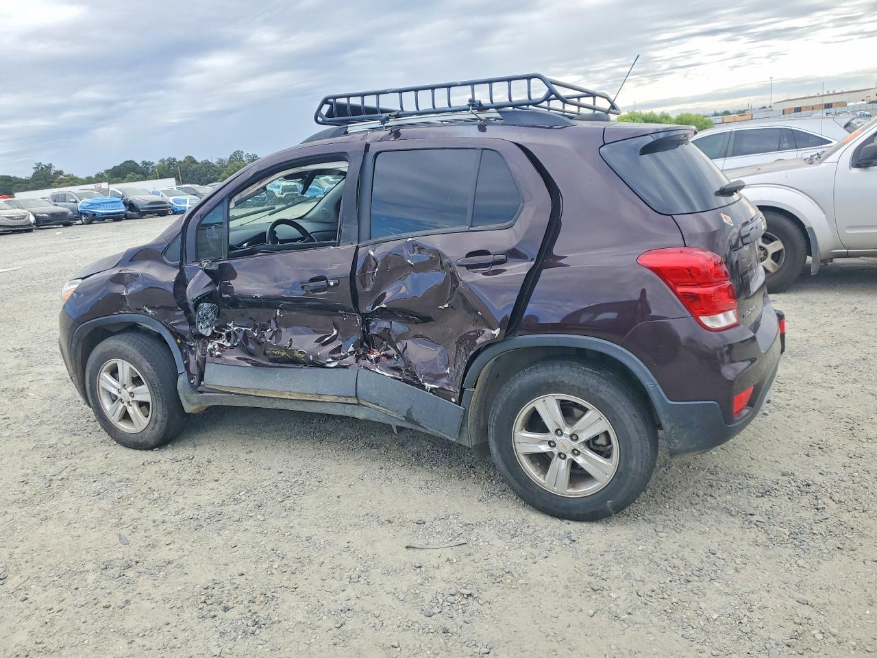 2021 CHEVROLET TRAX 1LT — снимка 2