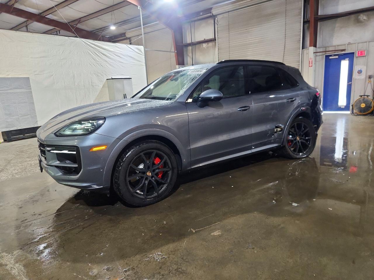 2026 PORSCHE CAYENNE S