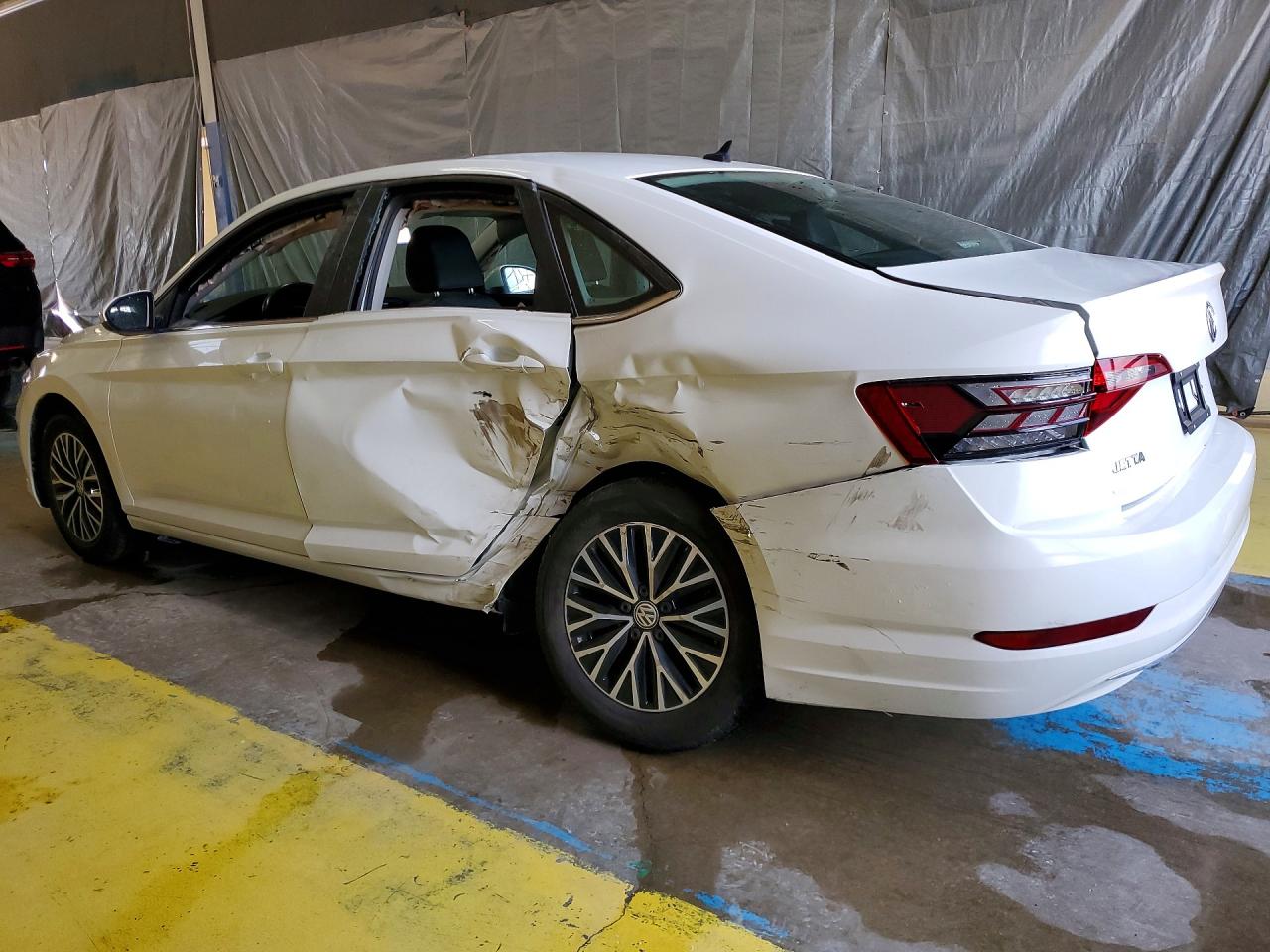 2019 VOLKSWAGEN JETTA S/SE/R-LINE — снимка 2