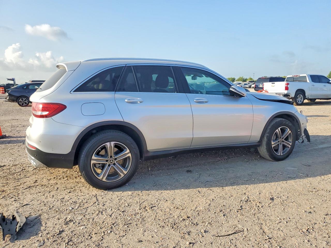 2018 MERCEDES-BENZ GLC 300 — снимка 3