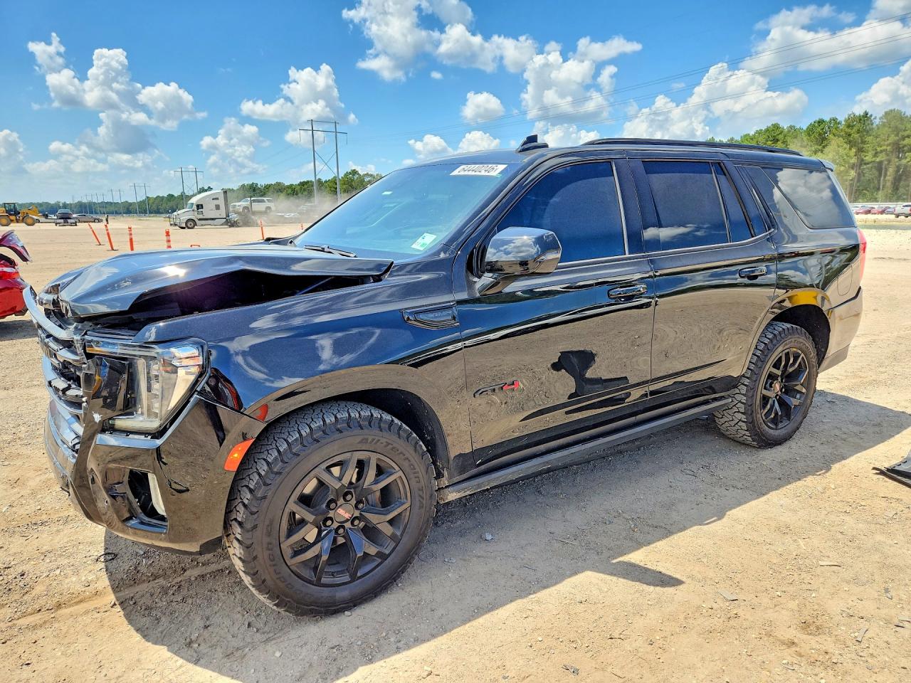 2022 GMC YUKON AT4