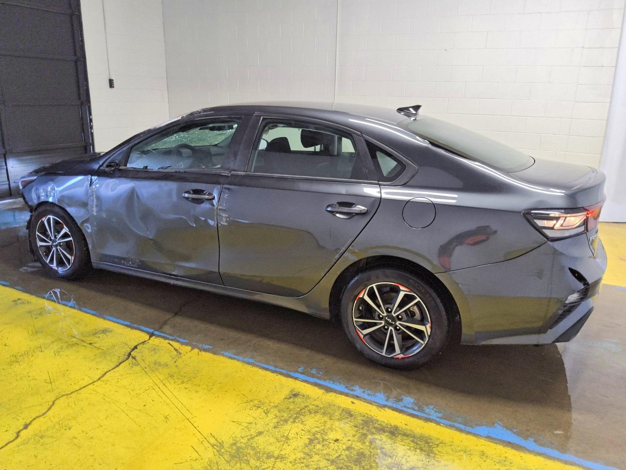 2023 KIA FORTE LXS — снимка 2