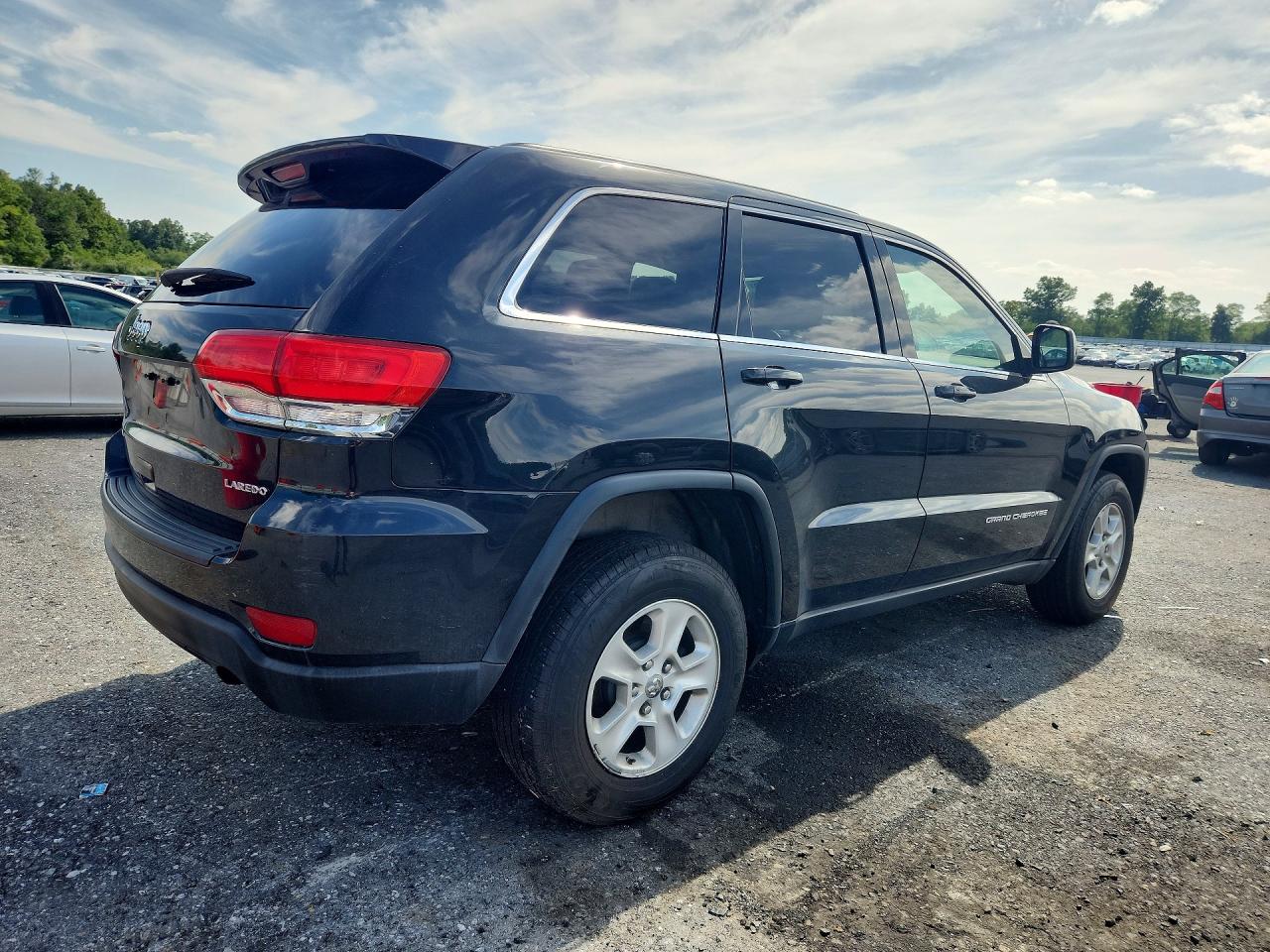 2015 JEEP GRAND CHEROKEE LAREDO — снимка 3