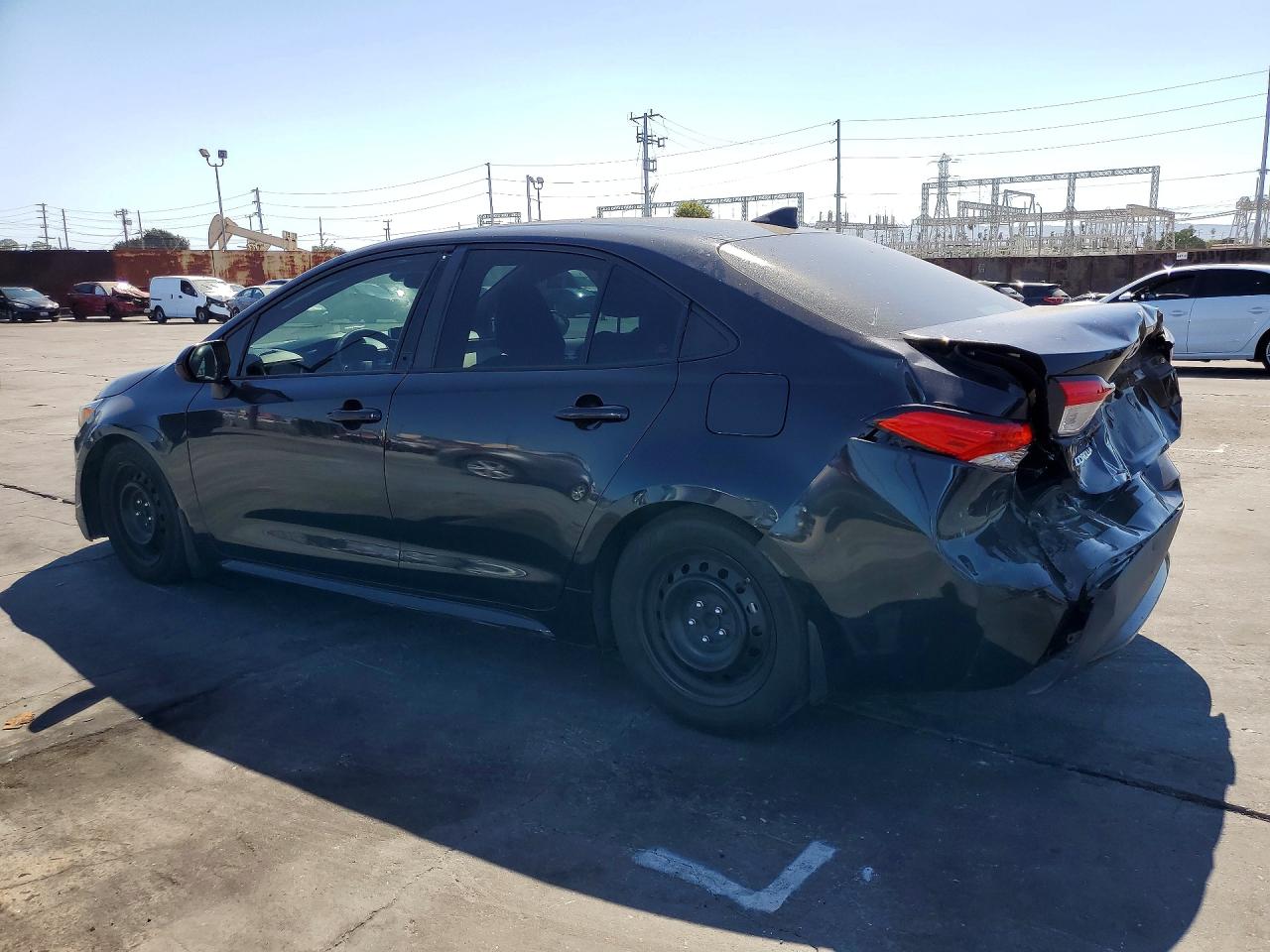 2020 TOYOTA COROLLA LE — снимка 2