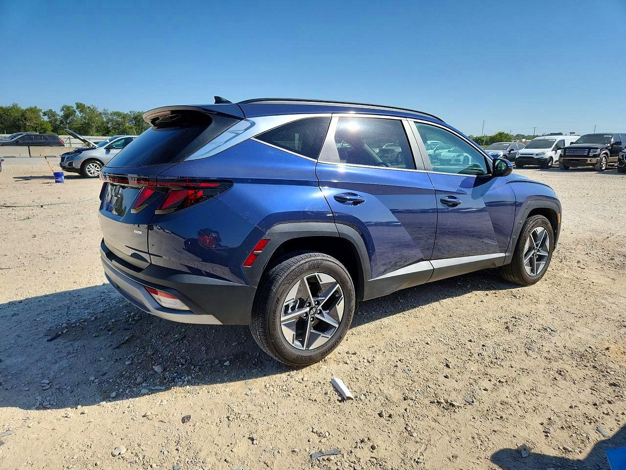 2026 HYUNDAI TUCSON SEL — снимка 3