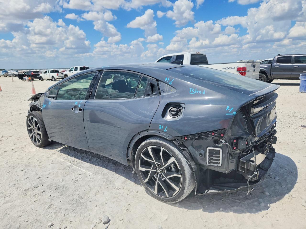 2024 TOYOTA PRIUS PRIME XSE — снимка 2
