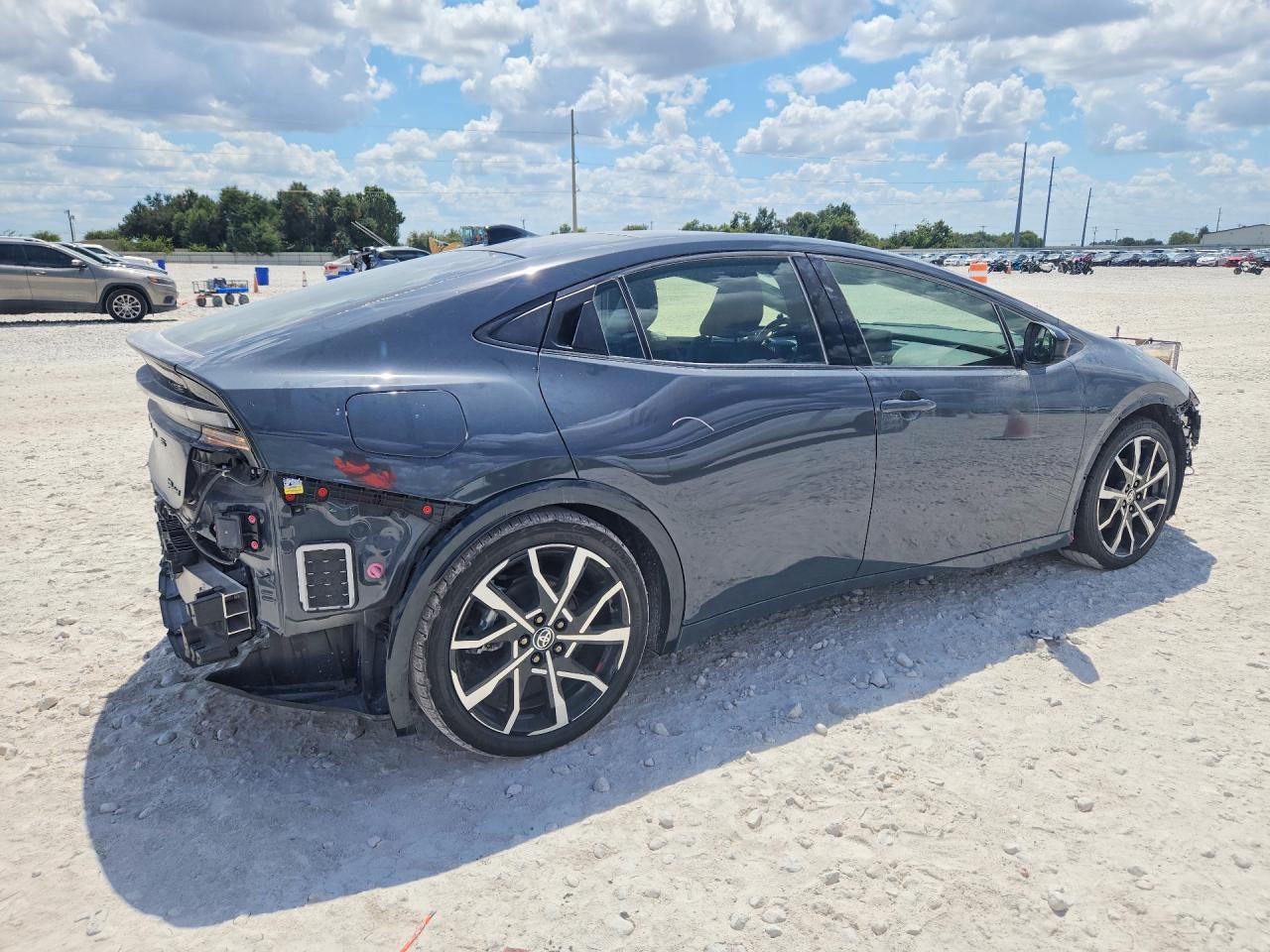 2024 TOYOTA PRIUS PRIME XSE — снимка 3
