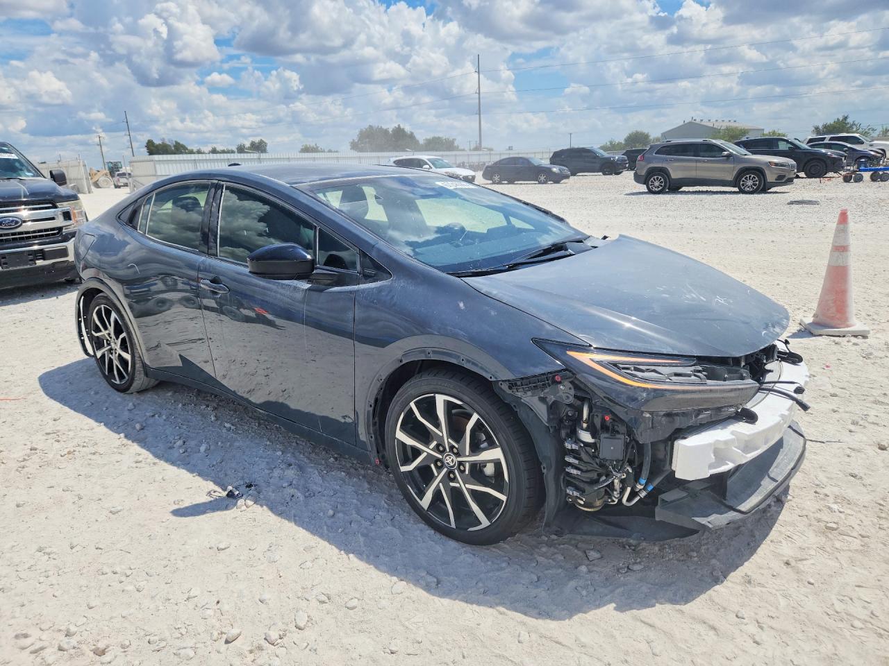 2024 TOYOTA PRIUS PRIME XSE — снимка 4