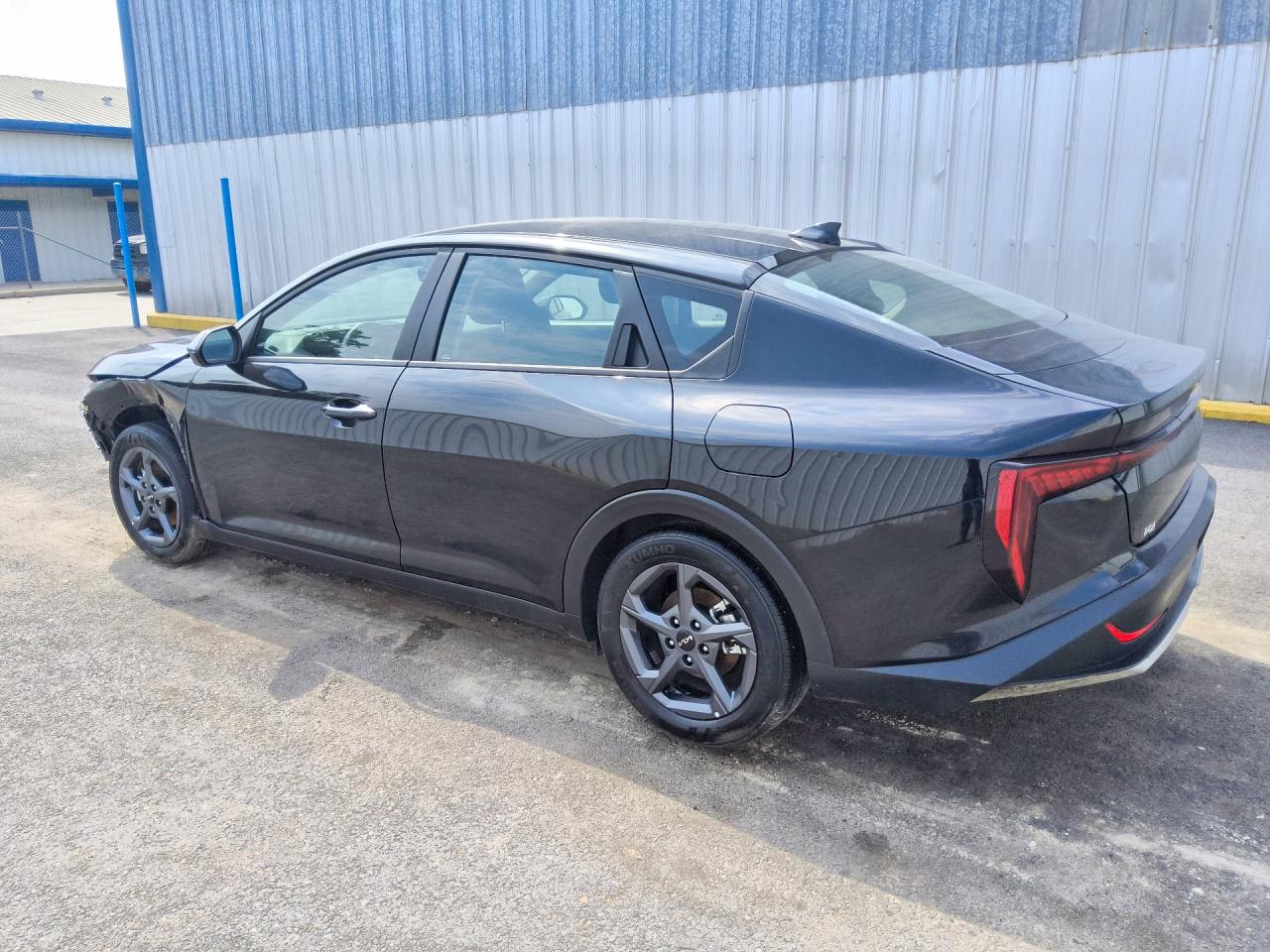 2025 KIA K4 LXS — снимка 2