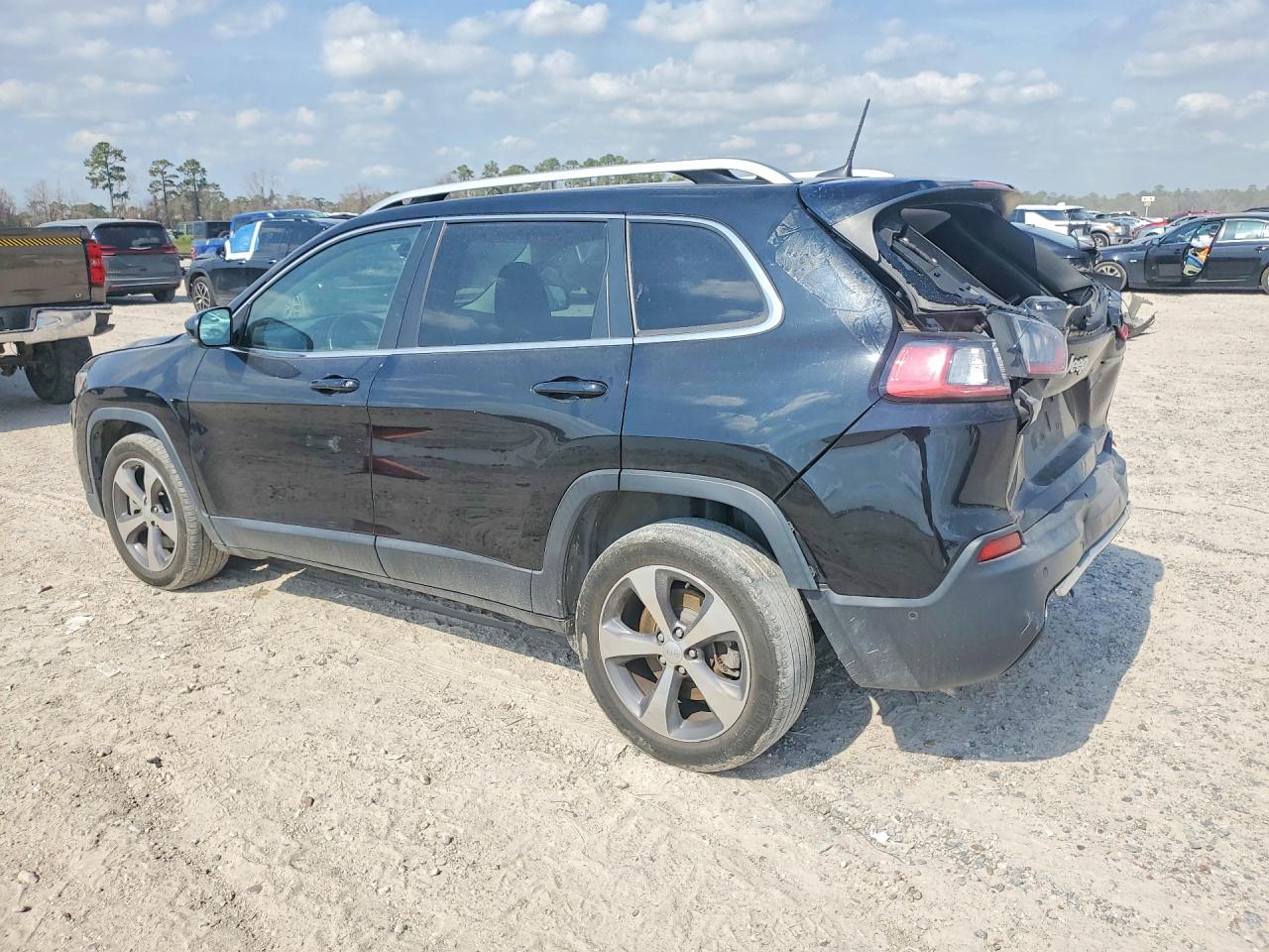 2019 JEEP CHEROKEE LIMITED — снимка 2