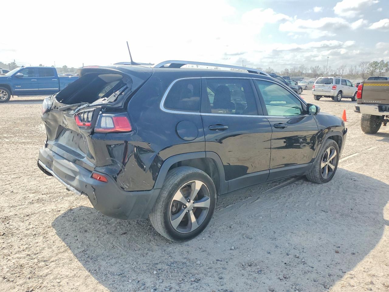 2019 JEEP CHEROKEE LIMITED — снимка 3