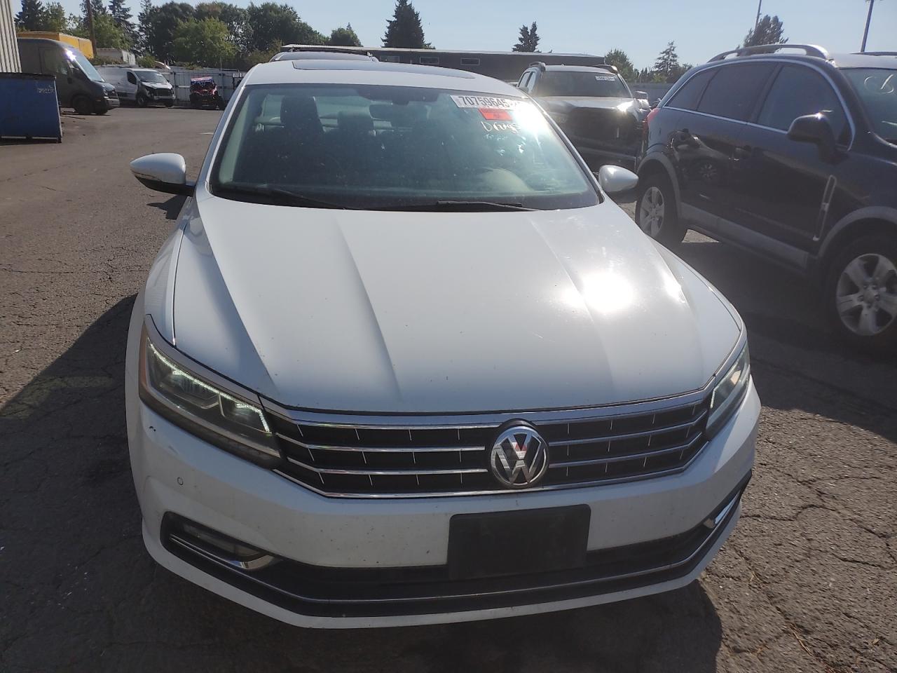 2017 VOLKSWAGEN PASSAT SE — снимка 5
