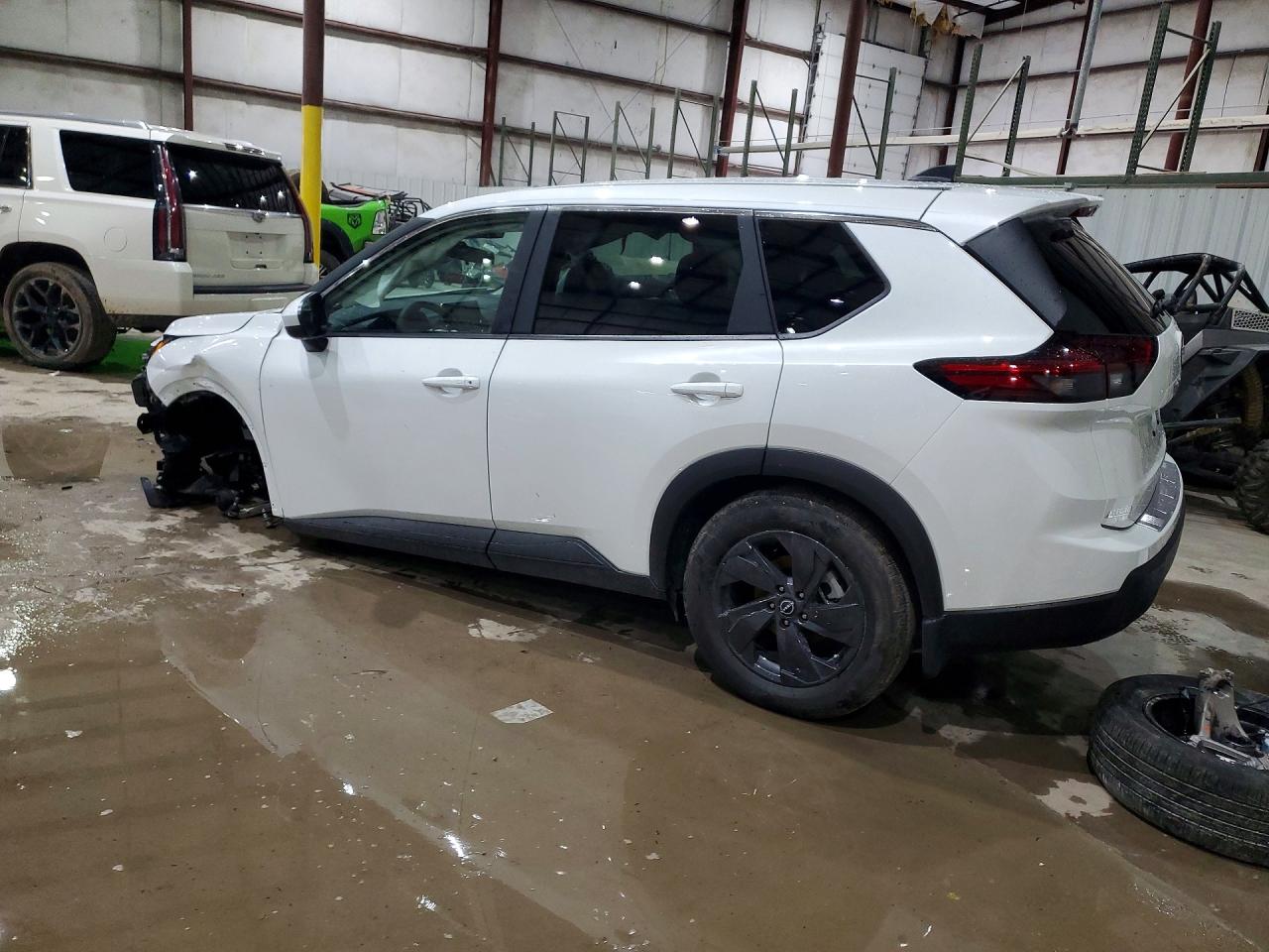 2026 NISSAN ROGUE SV — снимка 2