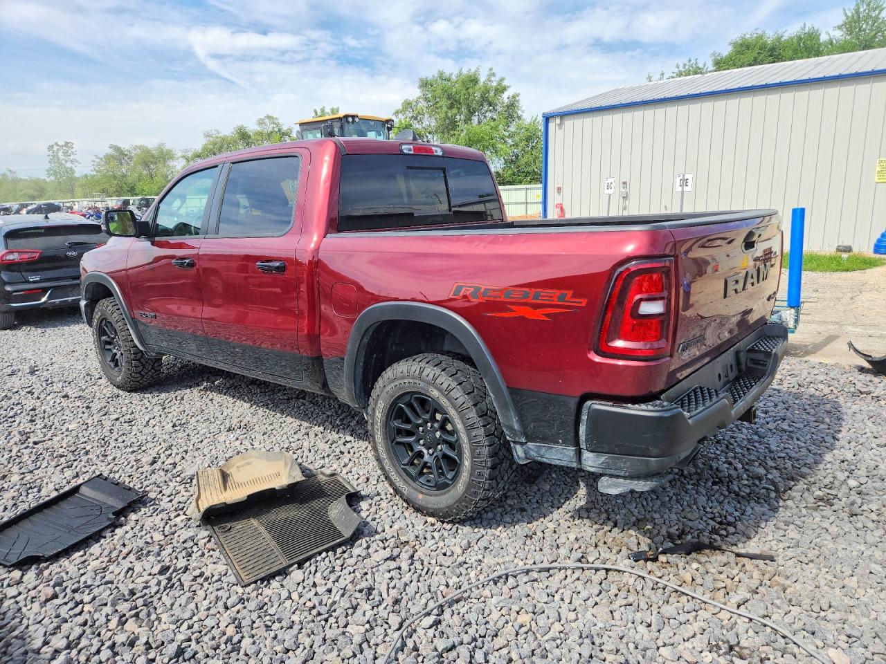 2025 RAM 1500 REBEL — снимка 2