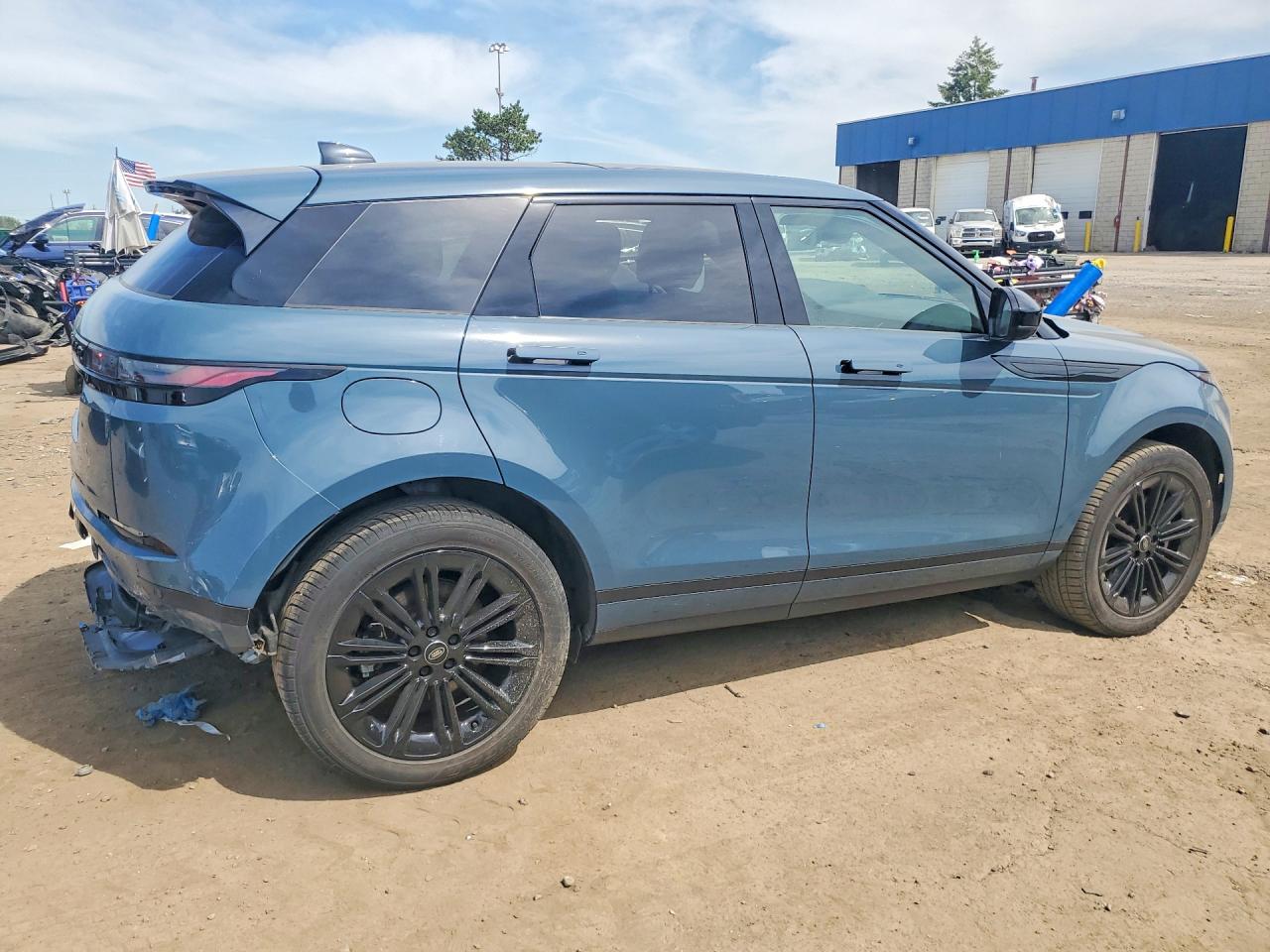 2024 LAND ROVER RANGE ROVER EVOQUE S — снимка 3