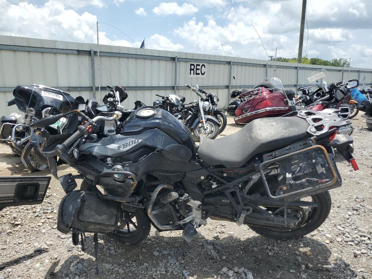 2024 BMW F800 GS — снимка 3