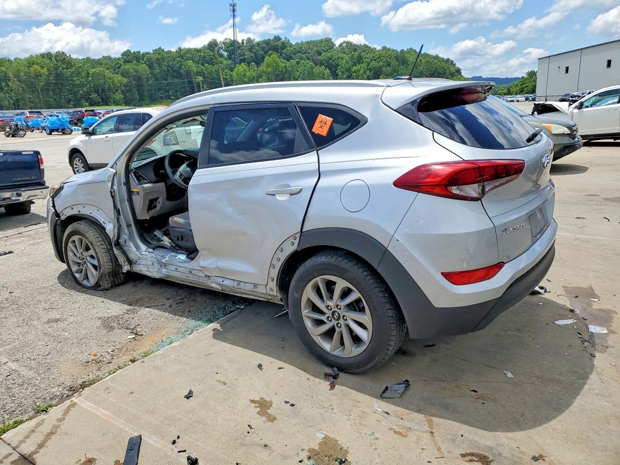 2016 HYUNDAI TUCSON SE — снимка 2