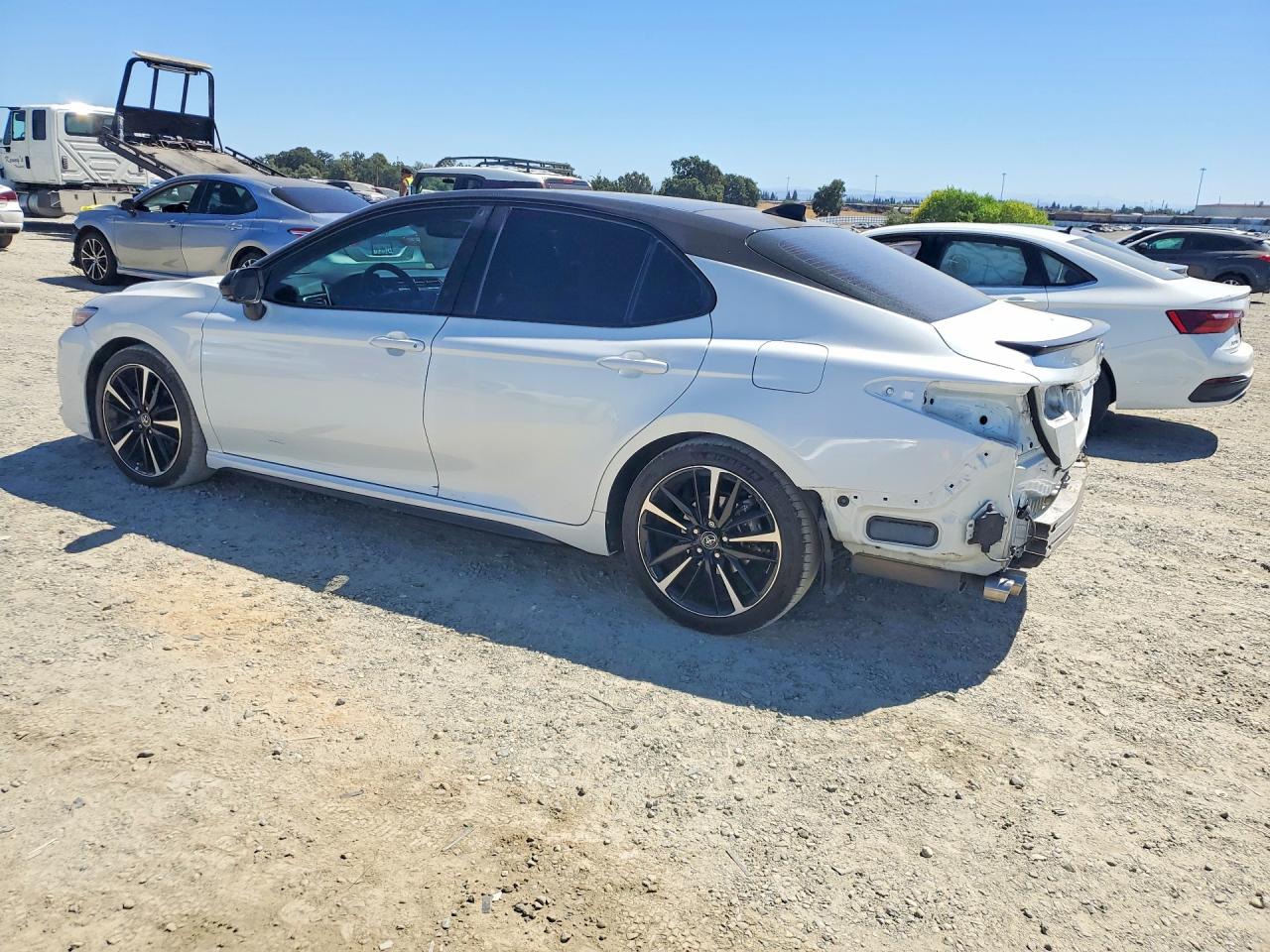 2018 TOYOTA CAMRY XSE — снимка 2