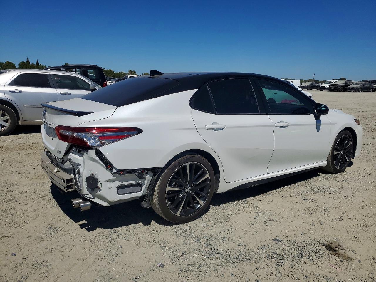 2018 TOYOTA CAMRY XSE — снимка 3