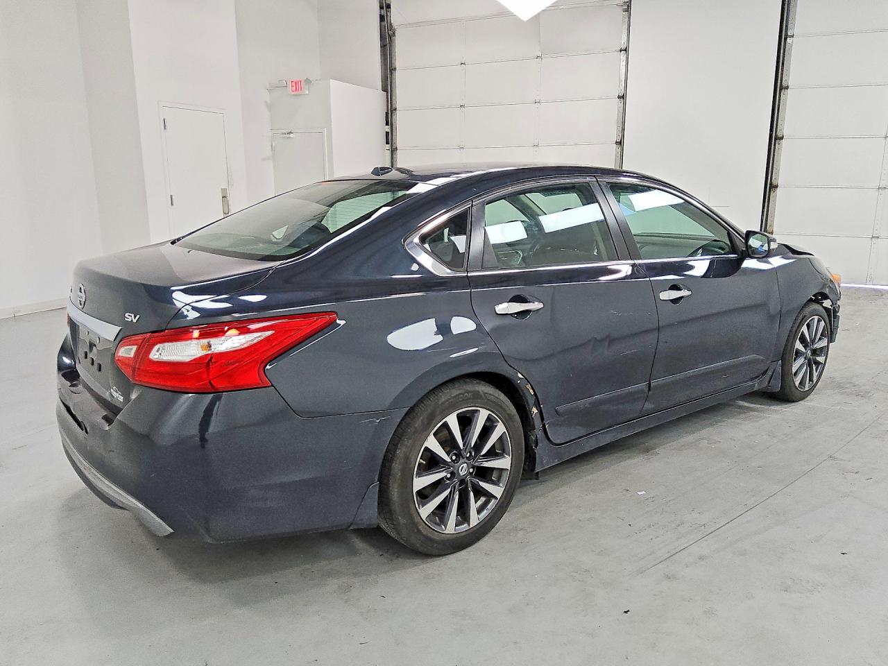 2017 NISSAN ALTIMA 2.5 SV — снимка 3