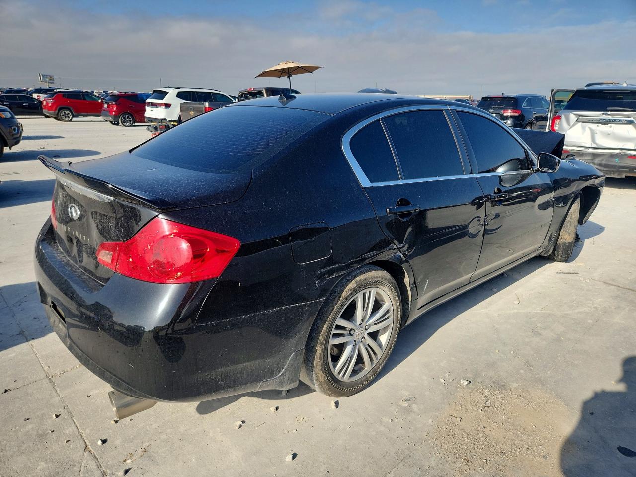 2015 INFINITI Q40 BASE — снимка 3
