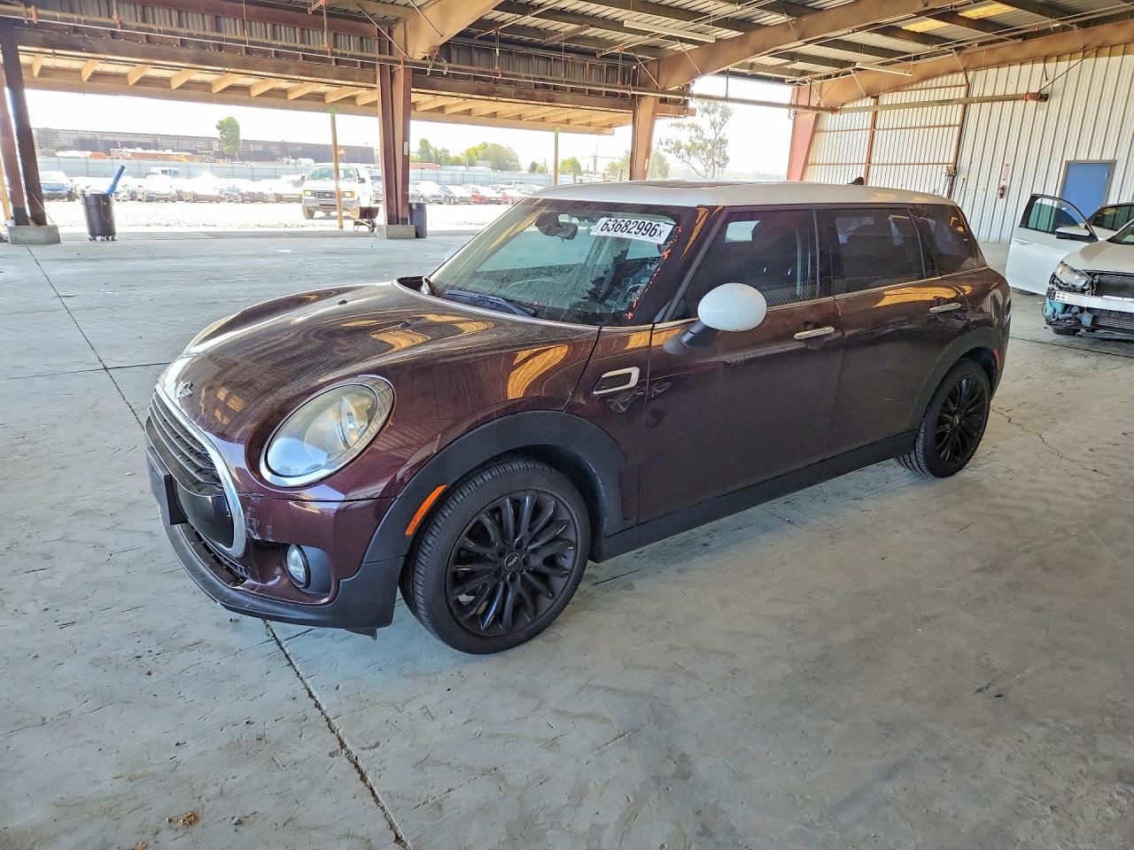 2016 MINI COOPER CLUBMAN