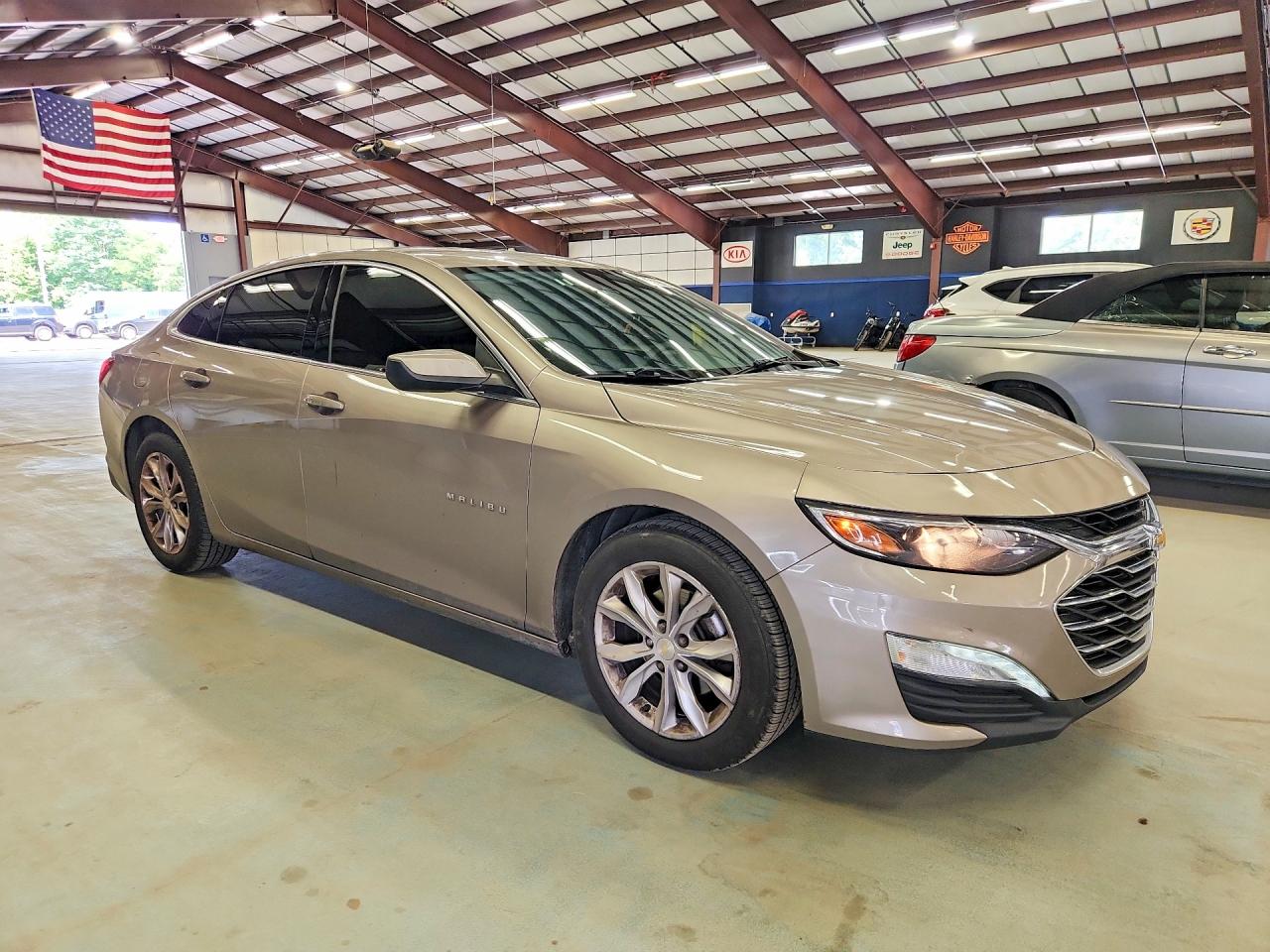 2023 CHEVROLET MALIBU LT — снимка 4