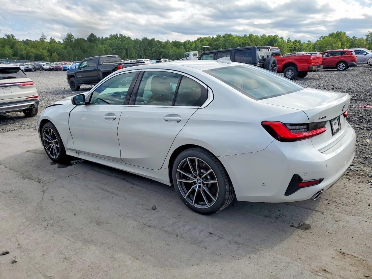 2021 BMW 330XI XI — снимка 2