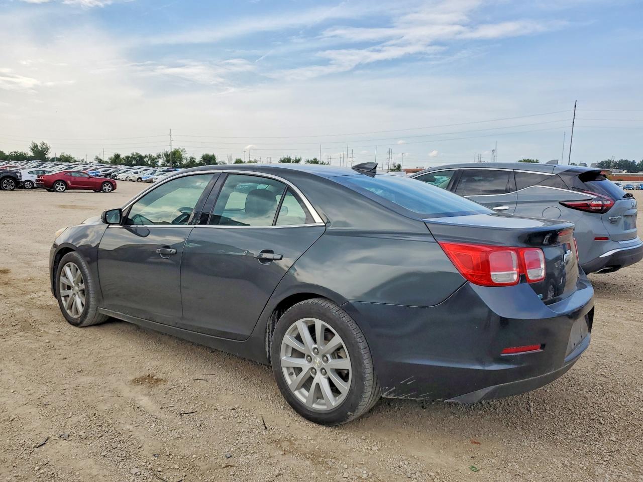 2015 CHEVROLET MALIBU 2LT — снимка 2