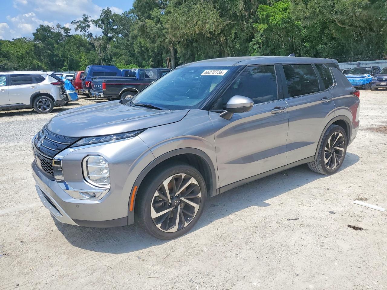 2022 MITSUBISHI OUTLANDER SE
