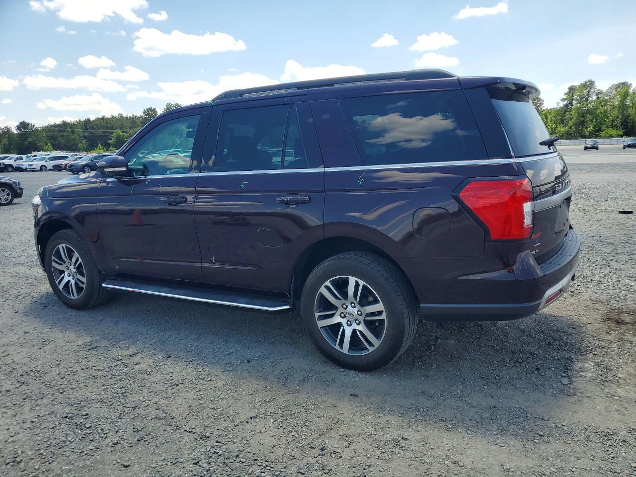 2023 FORD EXPEDITION XLT — снимка 2