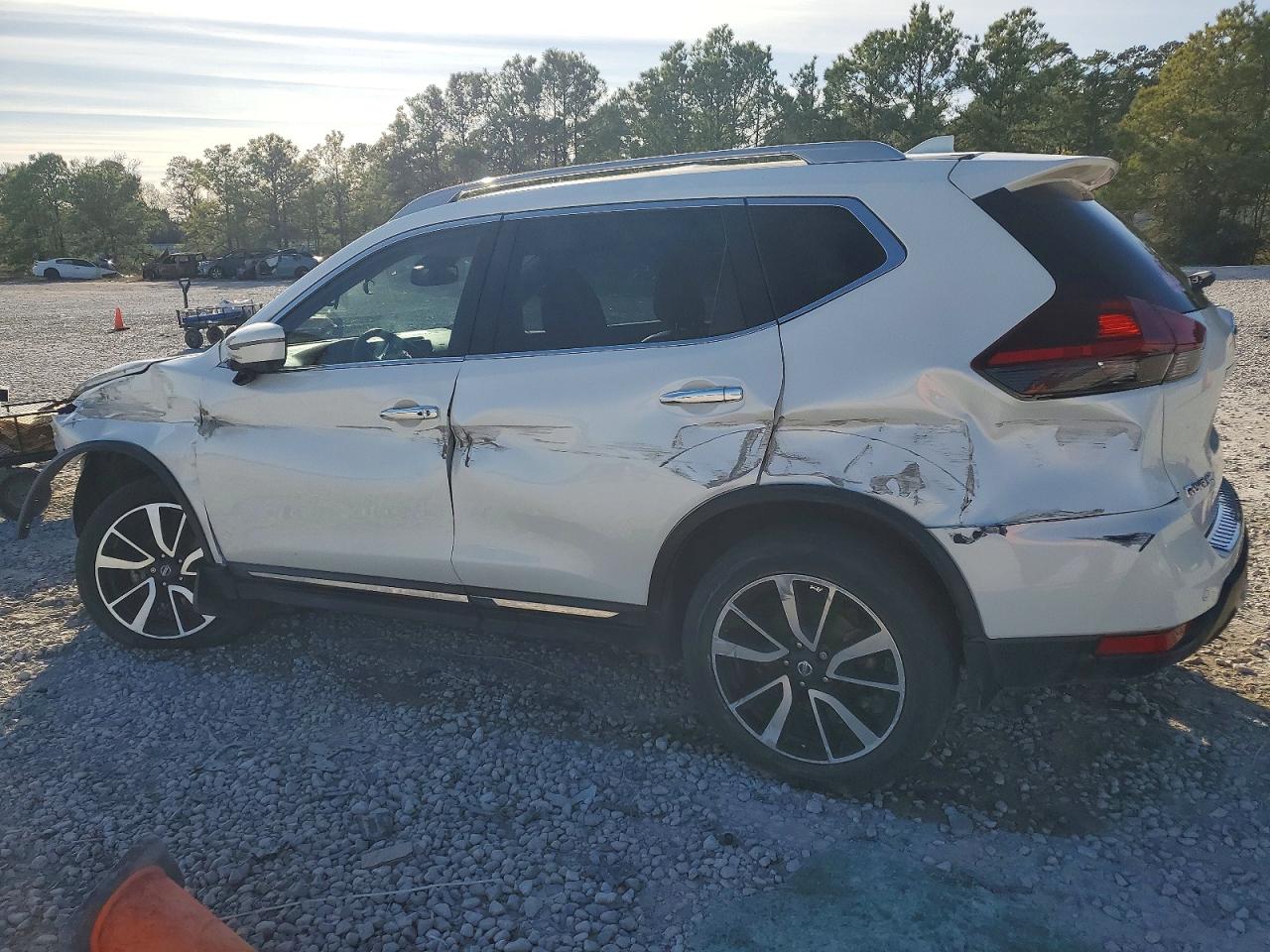 2019 NISSAN ROGUE SL — снимка 2