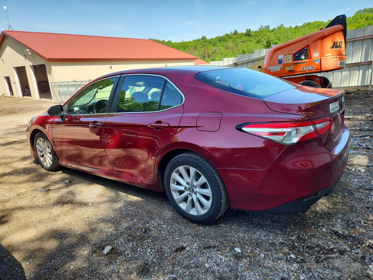 2018 TOYOTA CAMRY LE — снимка 2