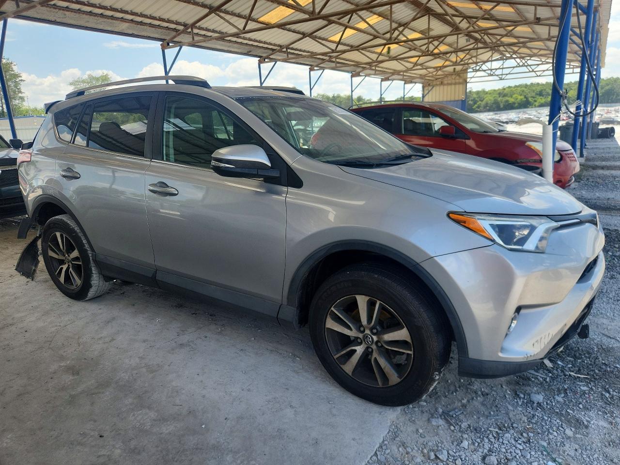 2018 TOYOTA RAV4 XLE — снимка 4