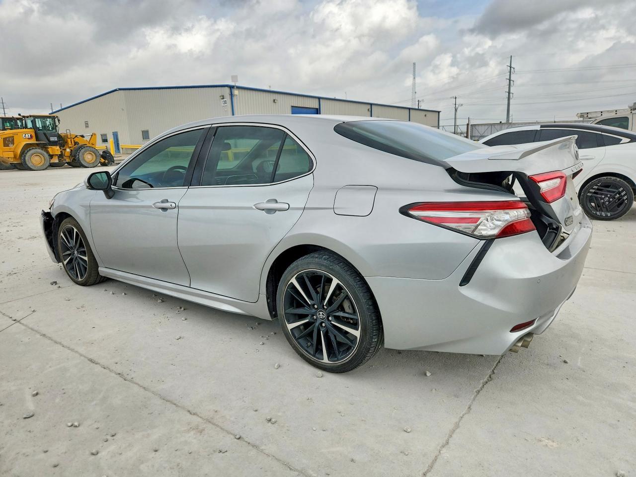 2018 TOYOTA CAMRY XSE — снимка 2