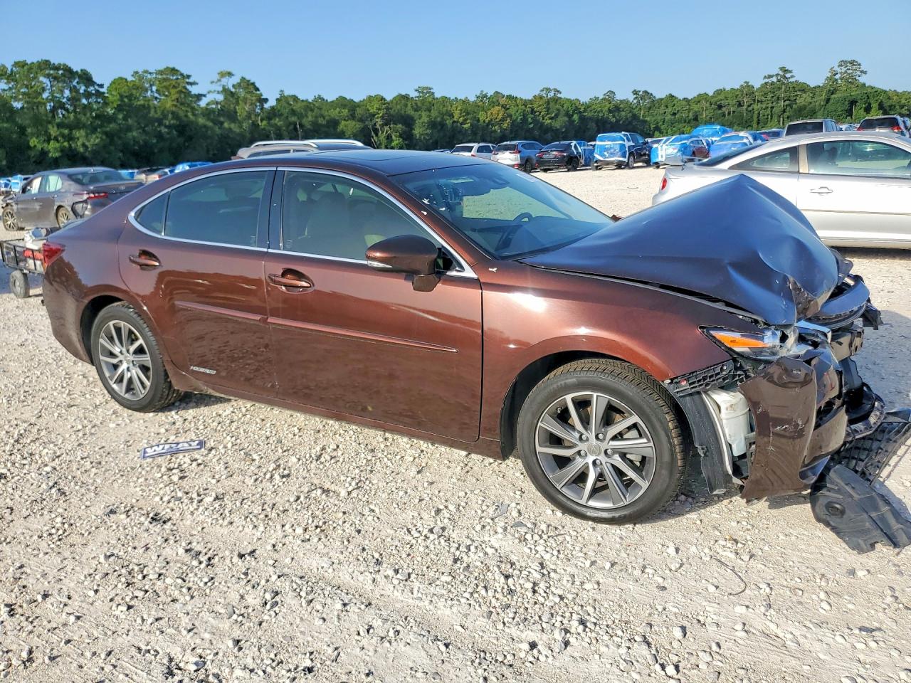 2017 LEXUS ES 300H — снимка 4