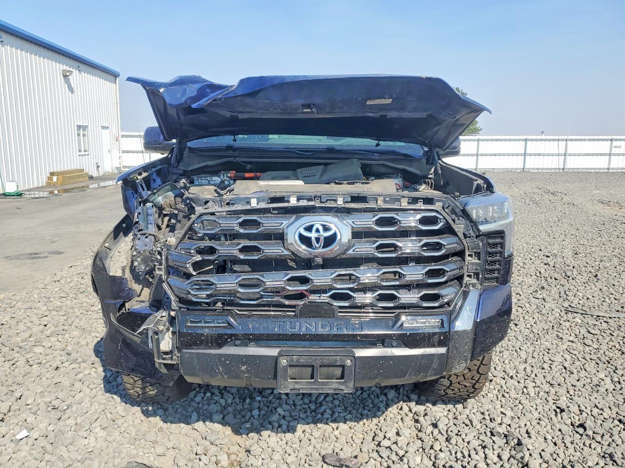 2024 TOYOTA TUNDRA PLATINUM HV — снимка 5