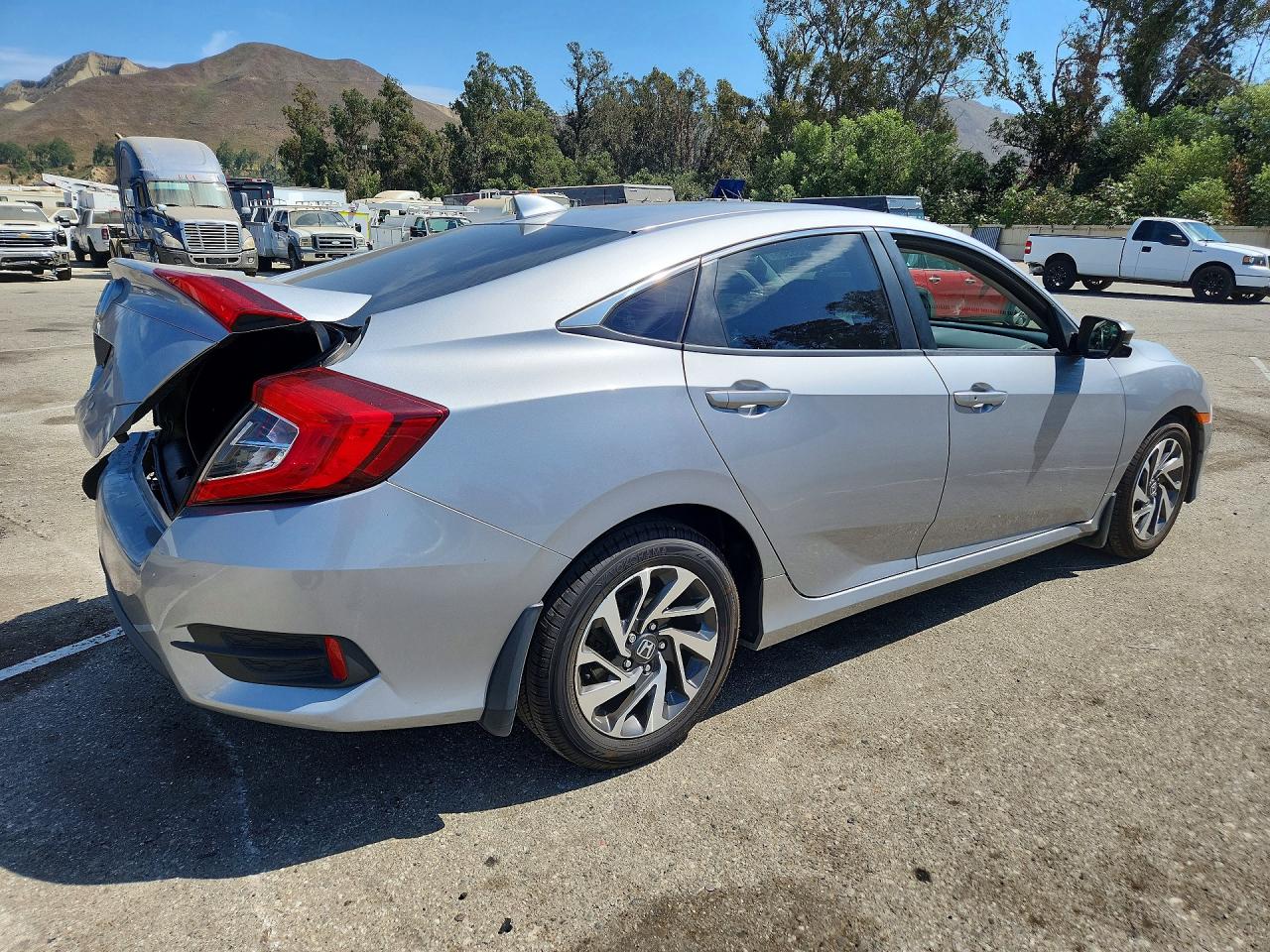 2018 HONDA CIVIC EX — снимка 3