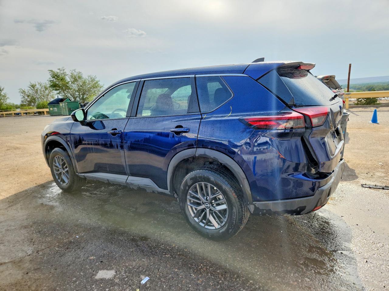 2026 NISSAN ROGUE SV — снимка 2