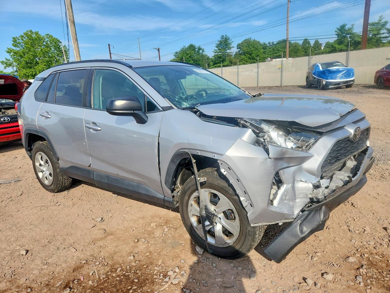 2019 TOYOTA RAV4 LE — снимка 4