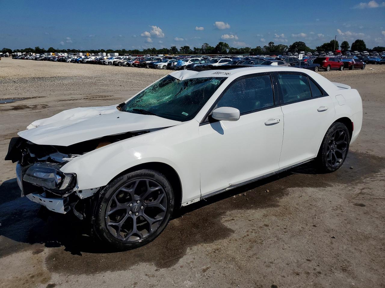 2020 CHRYSLER 300 S
