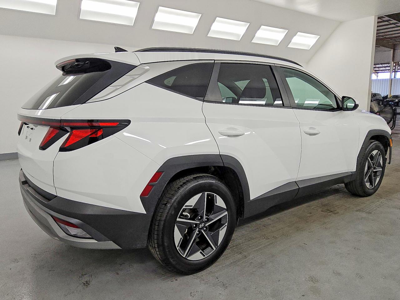 2025 HYUNDAI TUCSON SEL — снимка 3