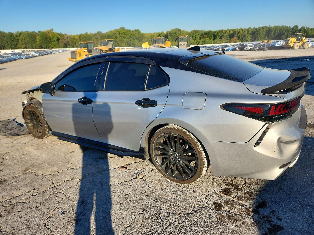2022 TOYOTA CAMRY XSE V6 — снимка 2