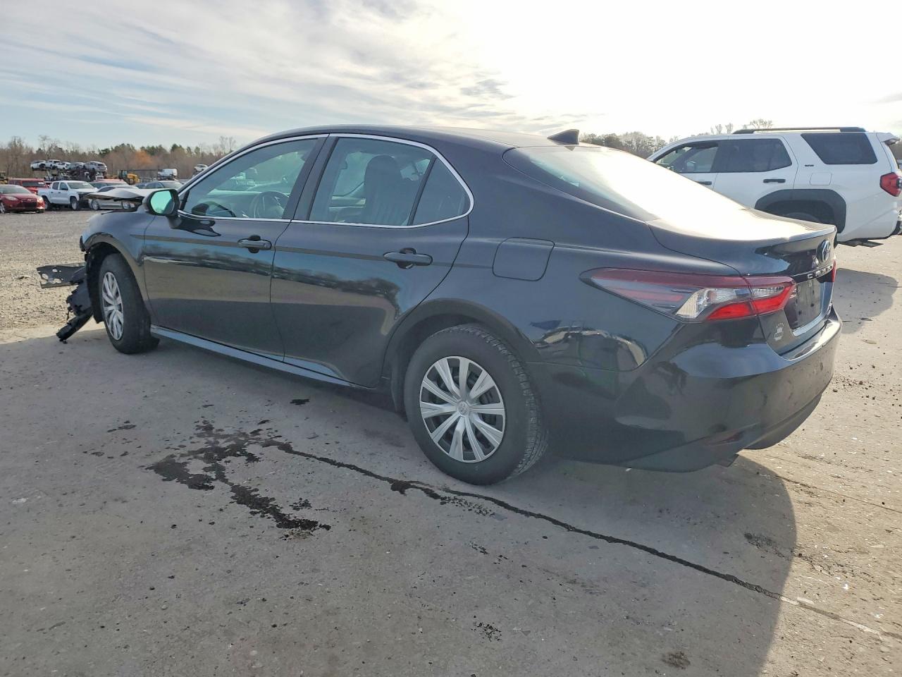 2022 TOYOTA CAMRY HYBRID LE — снимка 2